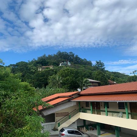 Pousada Dona Ema Balneário Camboriú Exteriör bild